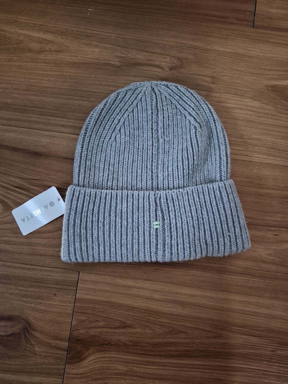 NWT Athleta Wool Blend Light Gray Beanie with Cream Stripe Cuff - Picture 2 of 5